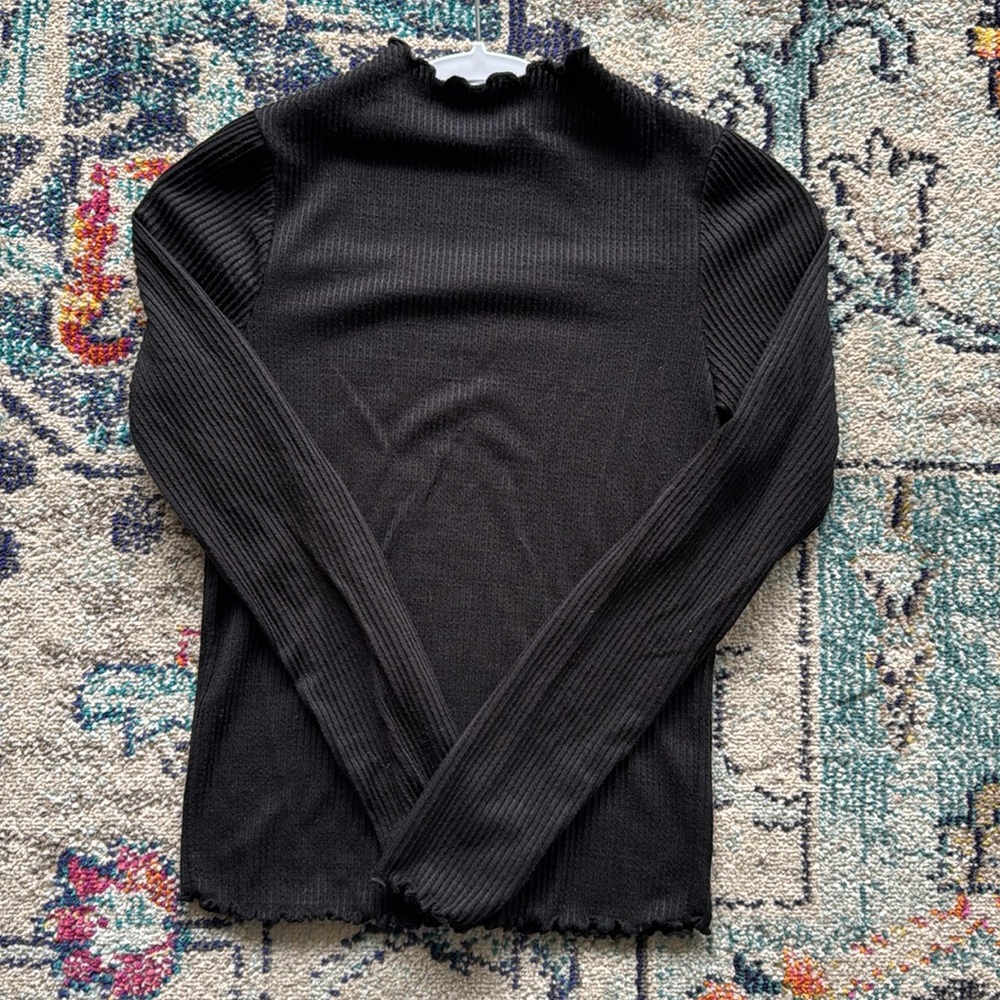 Black Long Sleeve Ribbed Top